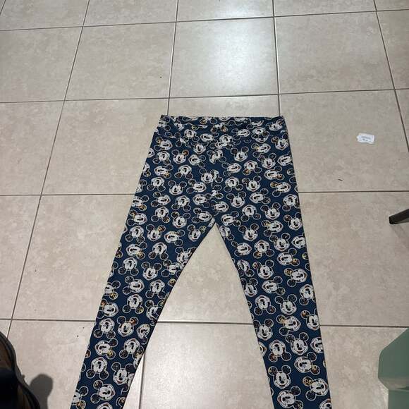 Mickey Mouse Pattern Leggings - Disney Theme - Picture 1 of 4